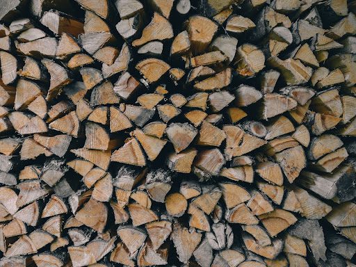 6 Tips For Stacking Your Firewood Perfectly Every Time